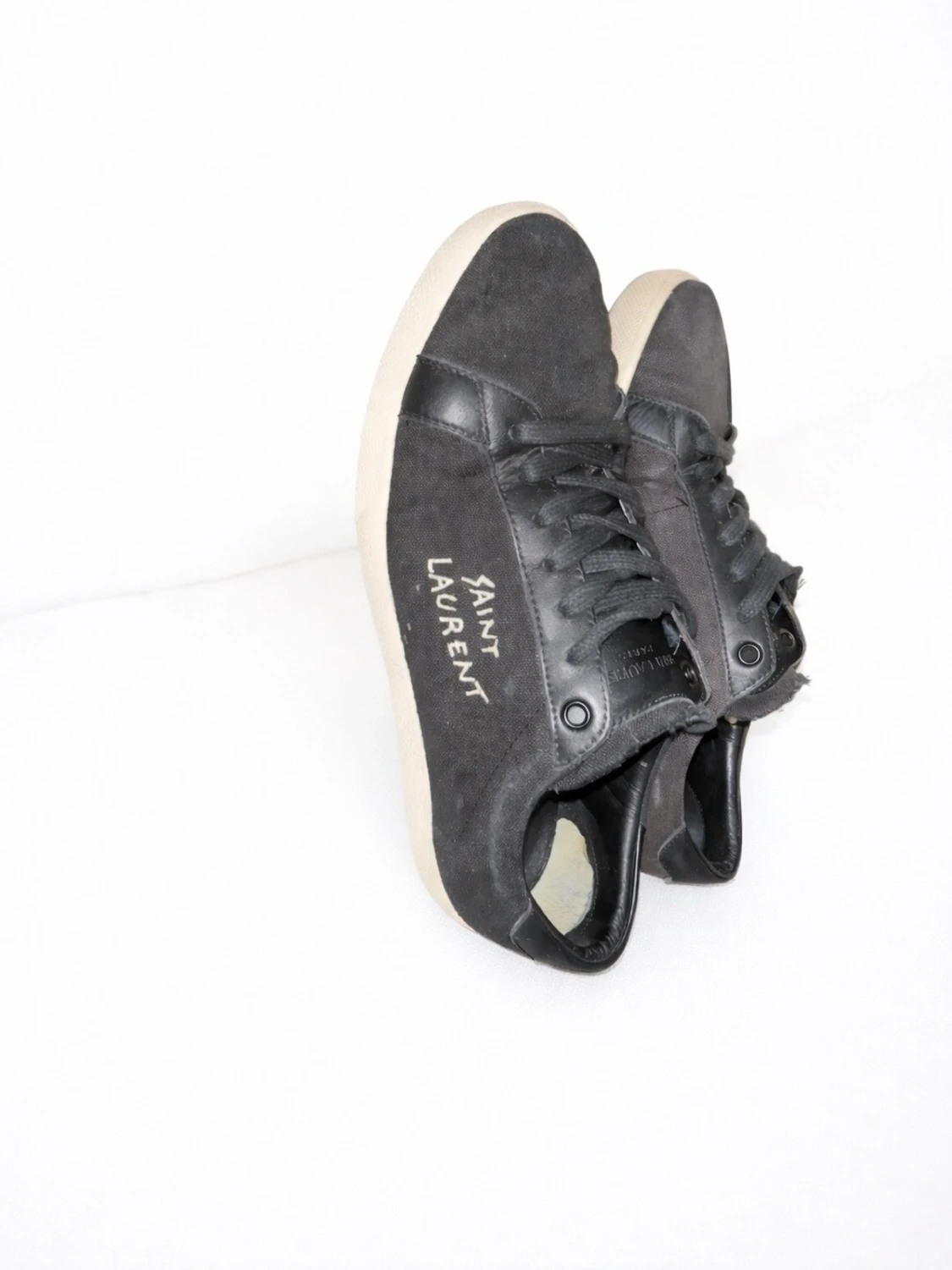 Svarta saint laurent skor