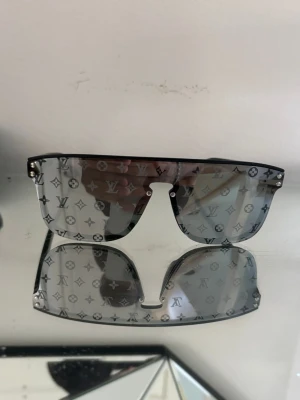 Lv glasögon - Perfekta till sommaren. Fraktar runt hela Sverige 