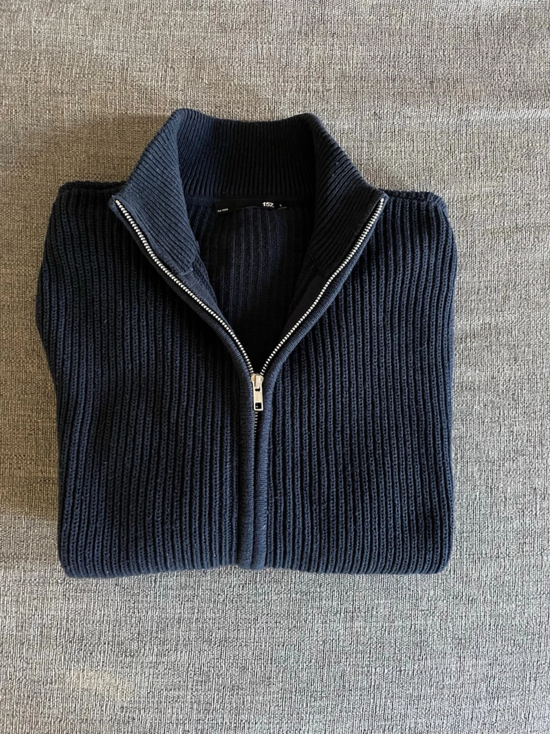 Mörkblå zip - 1