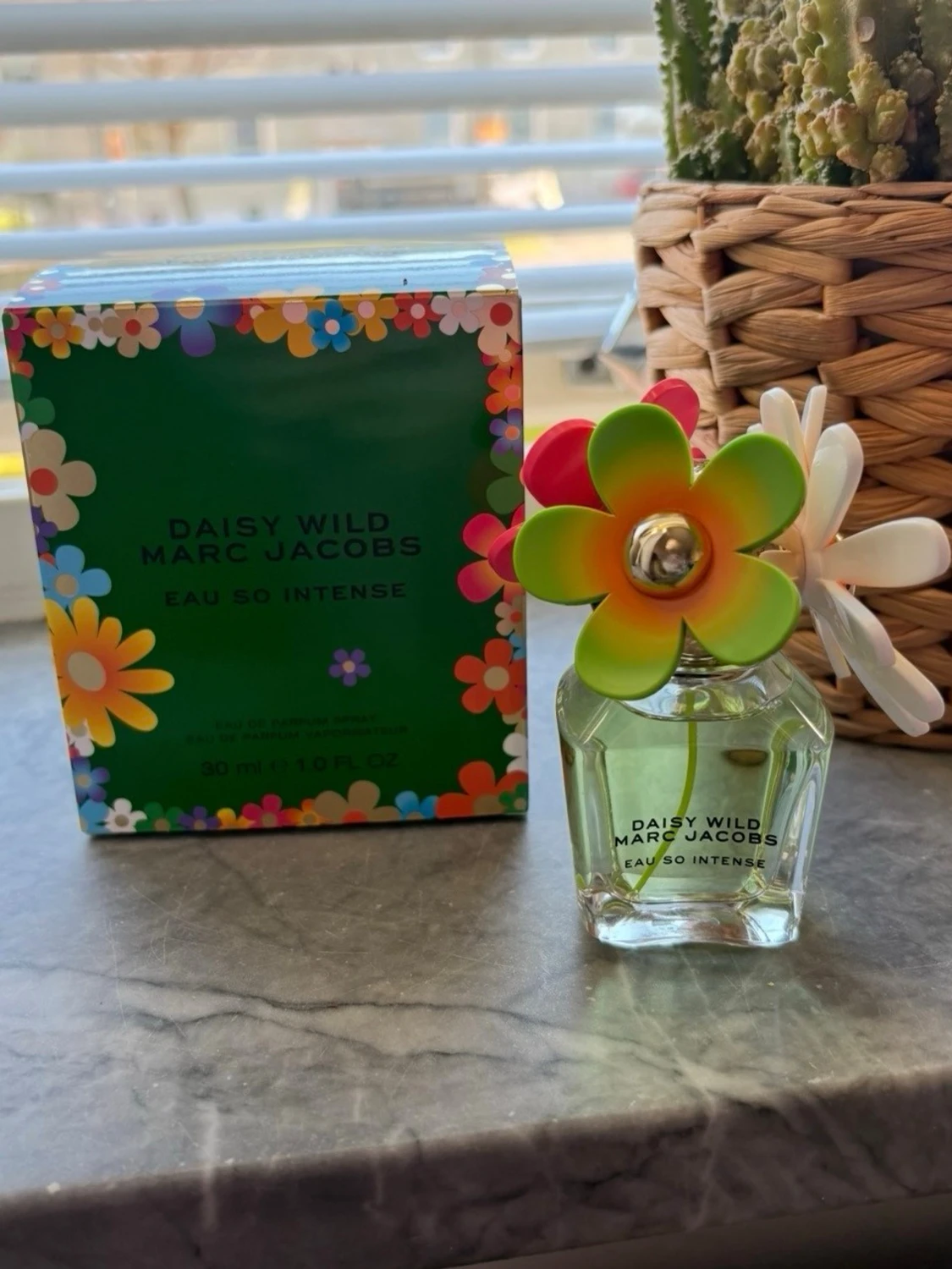 Daisy Wild Eau So Intense Marc Jacobs
