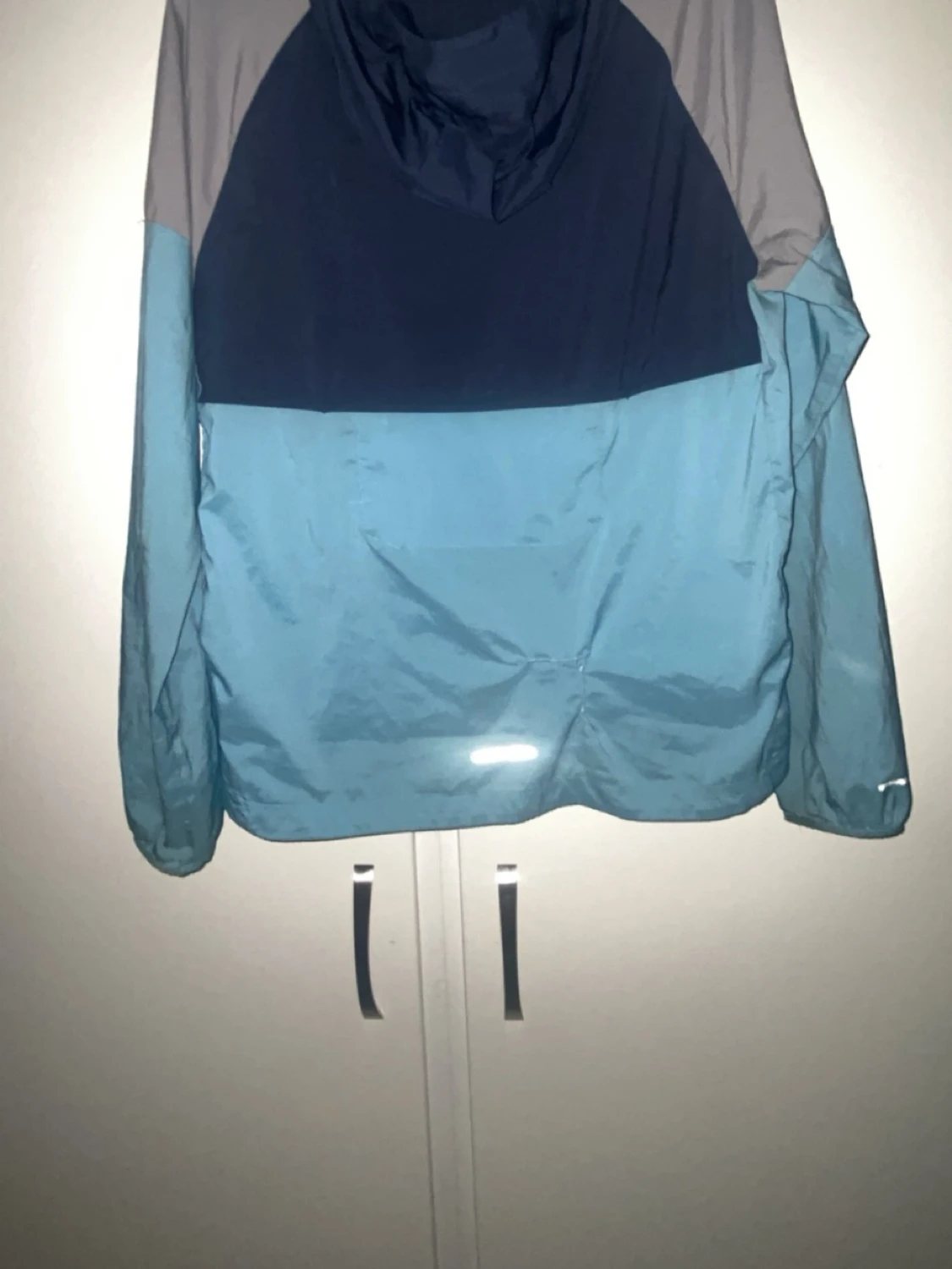 Nike blå och svart vindjacka - 1