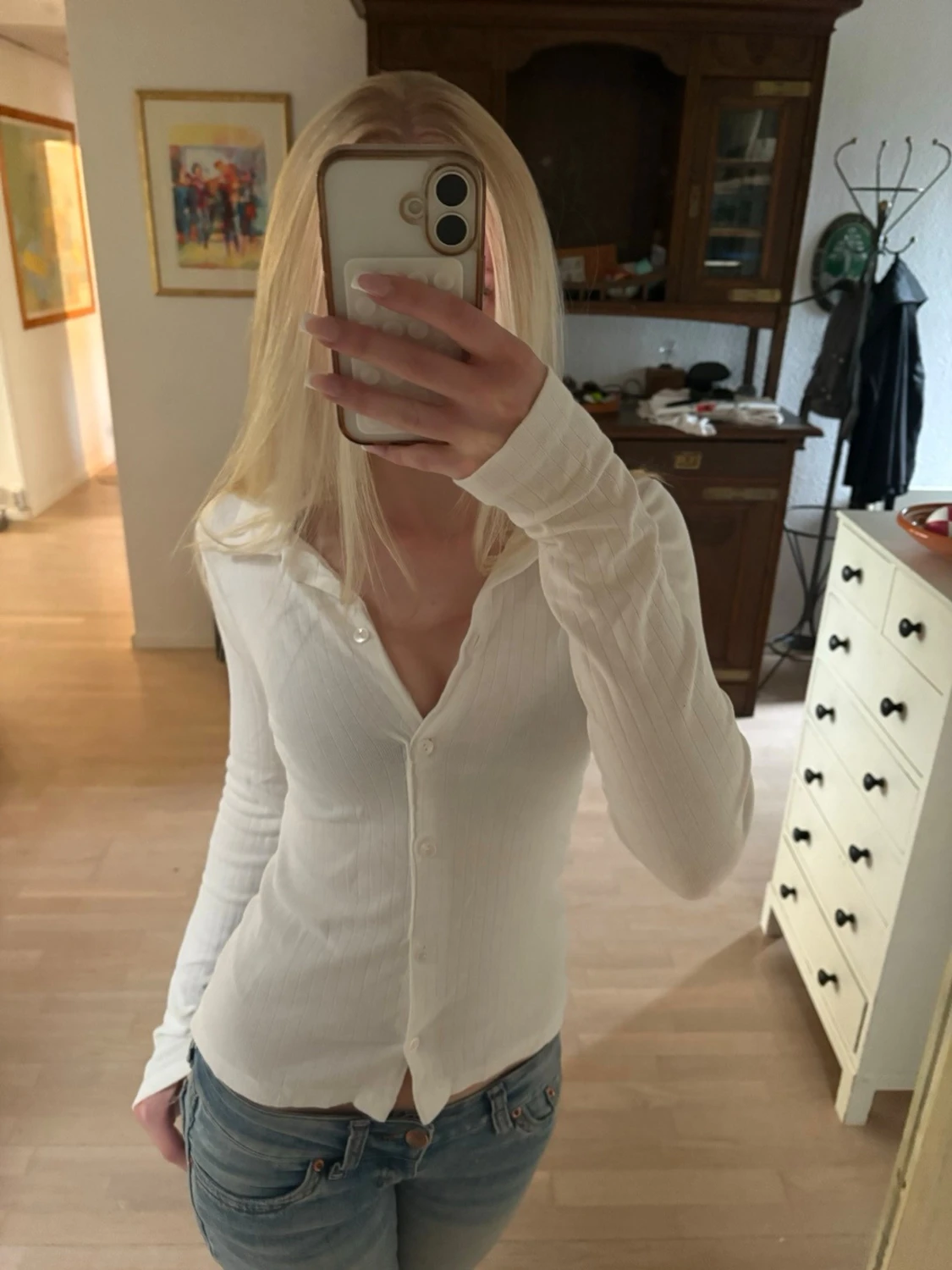 Vit ribbad långärmad tröja