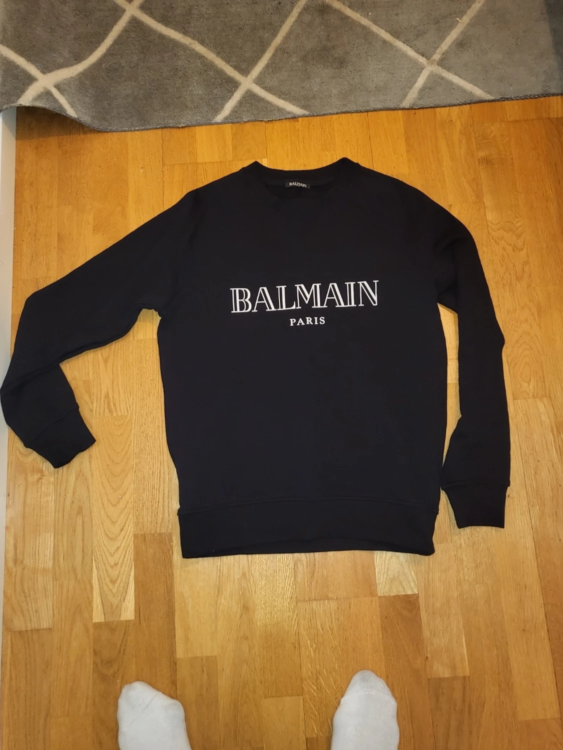Svart sweatshirt från Balmain Paris - 2