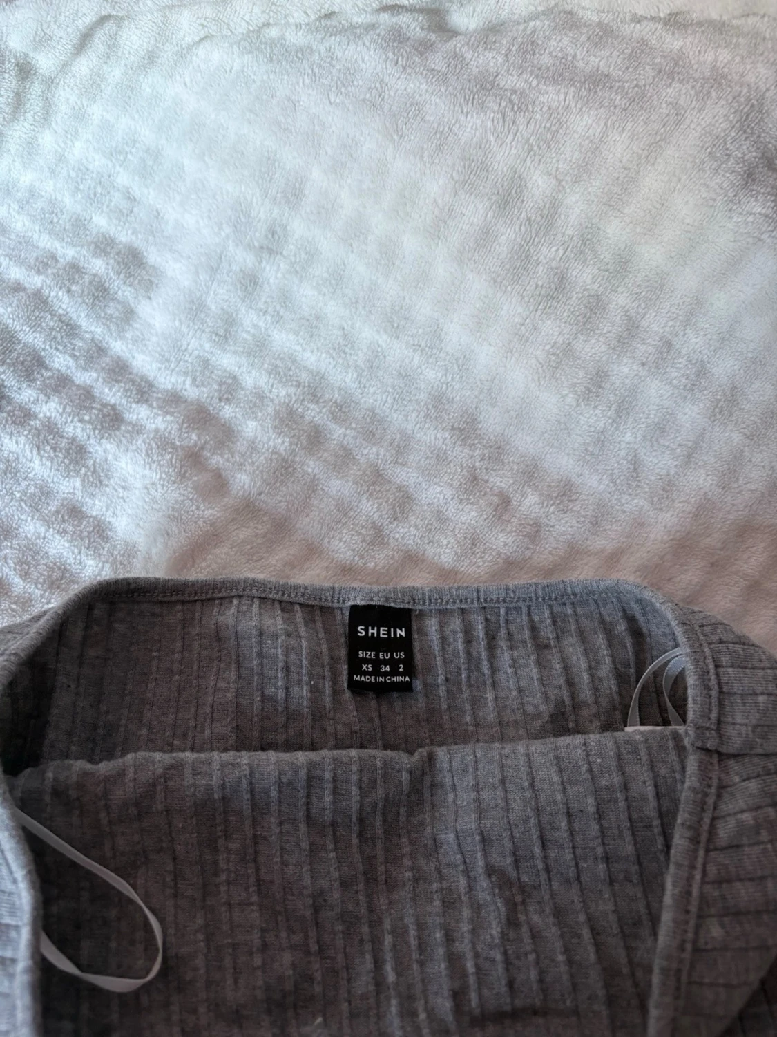 Grå ribbad bandeau tubtopp - 2