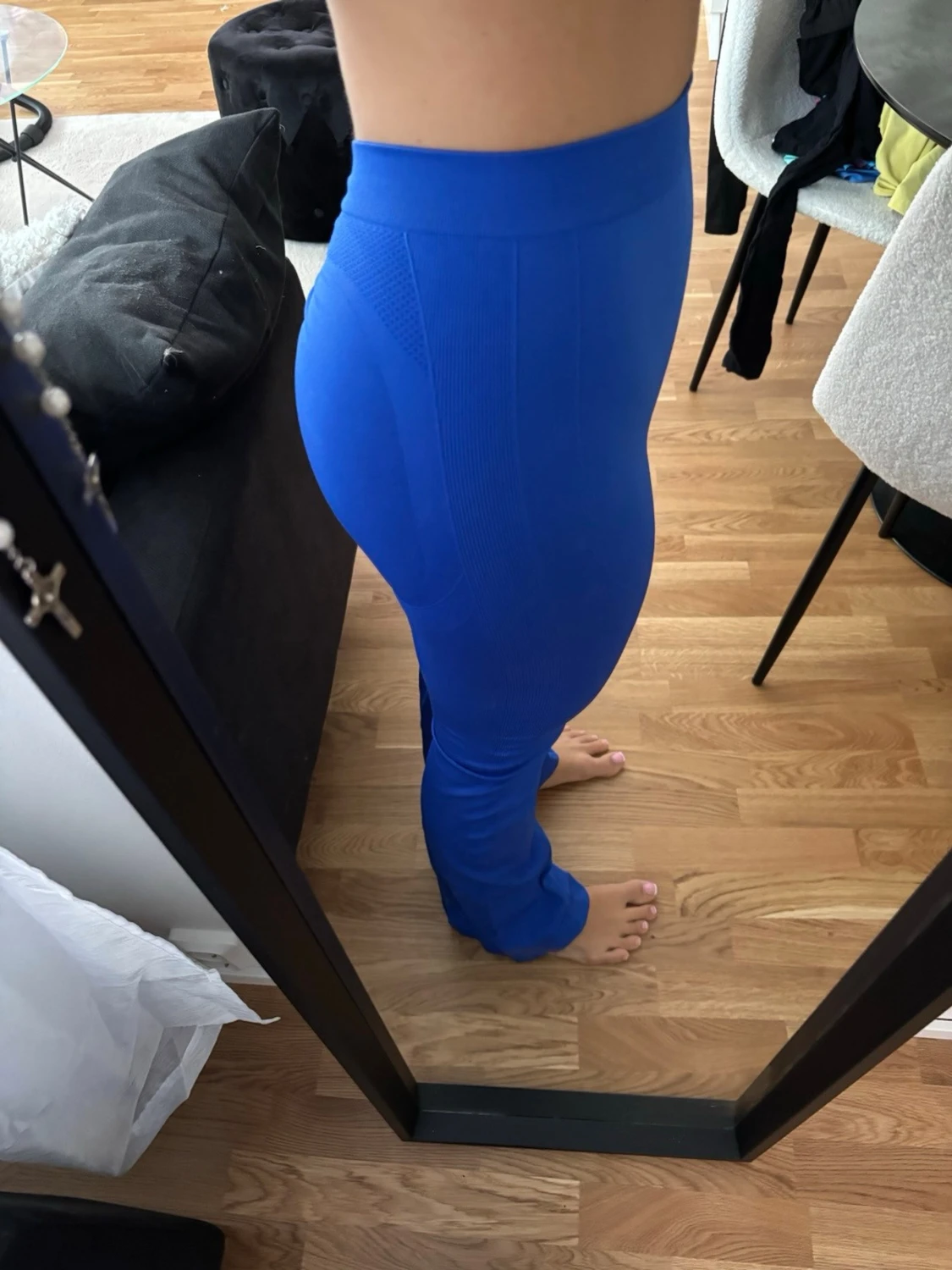 Blå tighta leggings med scrunch - 1