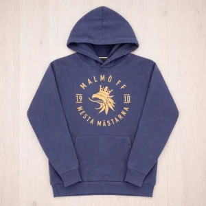 MFF Hoodie - Blå Malmö FF hoodie från Puma 🔥 - storlek 164 (passar XS) - bra skick - inga hål säljes pga används inte snabb affär prioriteras 💬