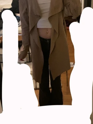 Beige kofta - Beige kofta från shein. Aldrig använt 