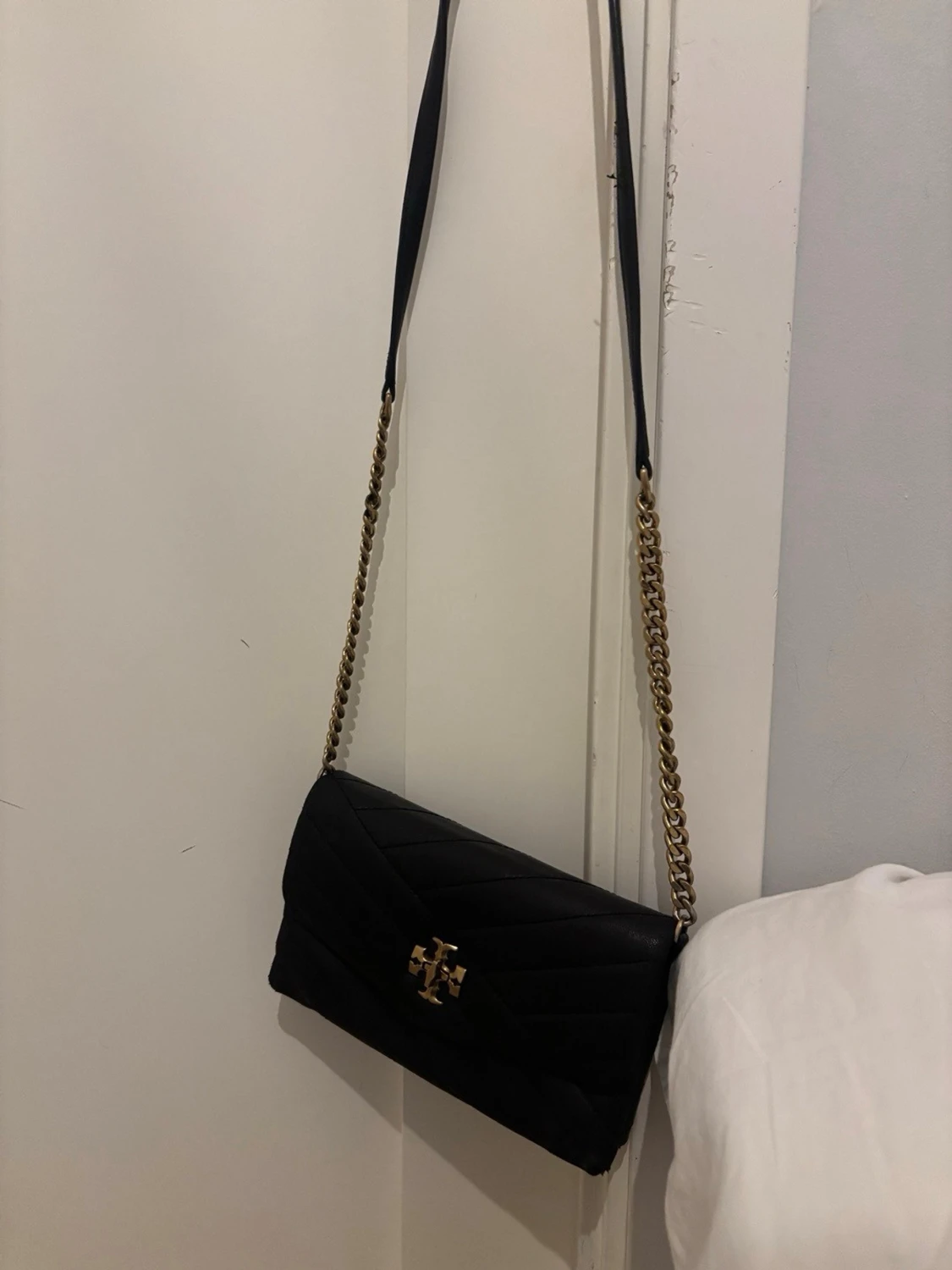 Svart axelväska från Tory Burch - 2