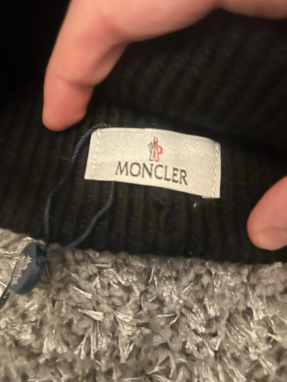 Svart Moncler mössa - 2