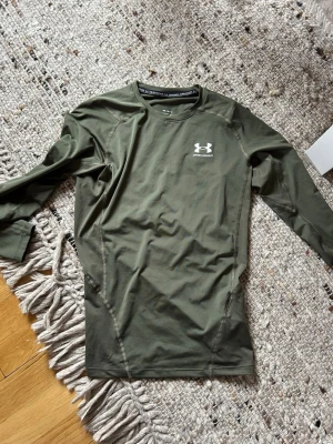 Under Armour långärmad compression shirt - Mörkgrön långärmad compression shirt från Under Armour