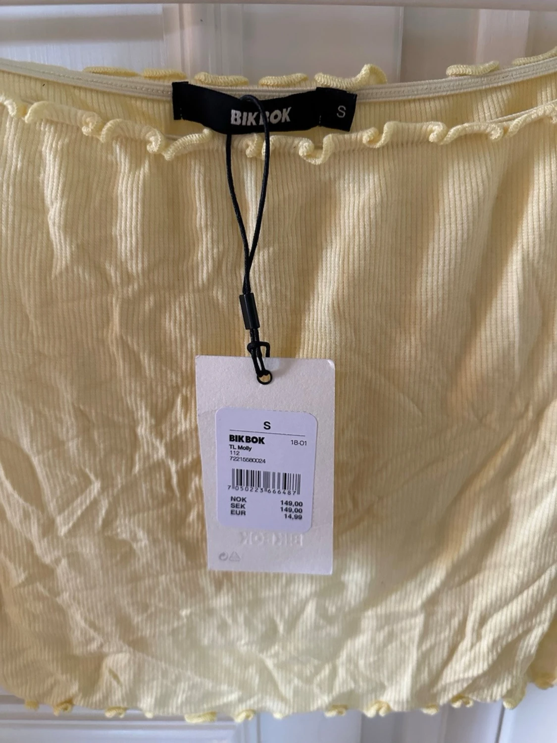 Croppad  off shoulder topp - 90