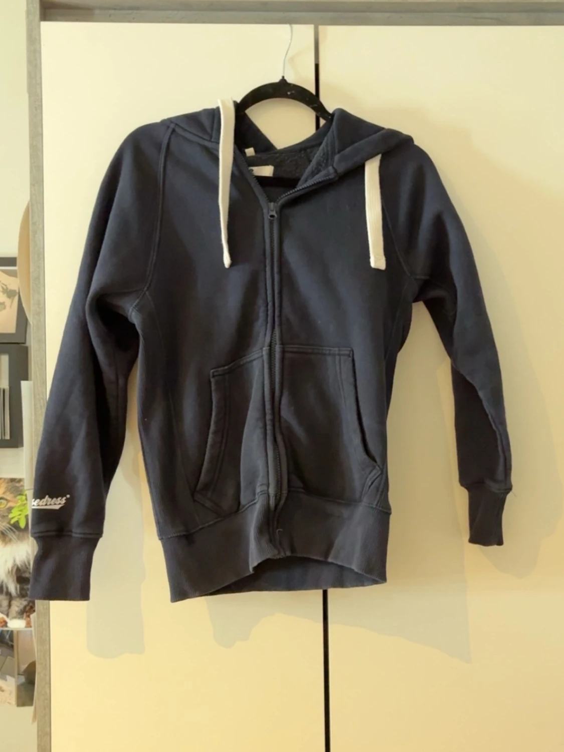 Mörkblå hoodie från Russedress