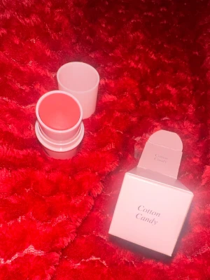 CAIA  - En cream blush från CAIA i färgen Cotton Candy. Helt oanvänd och nyköpt. 