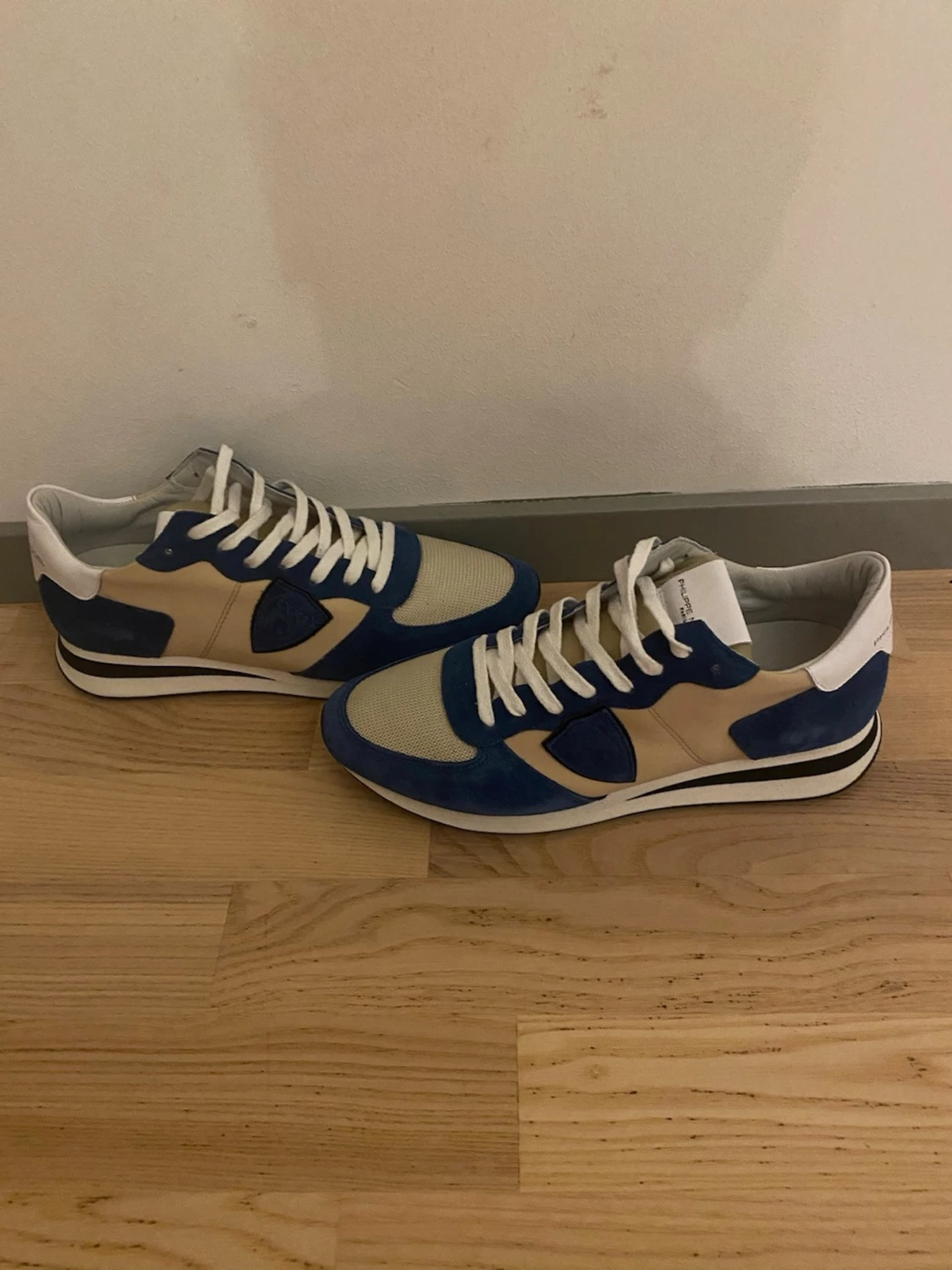 Philippe Model blåvita sneakers - 1