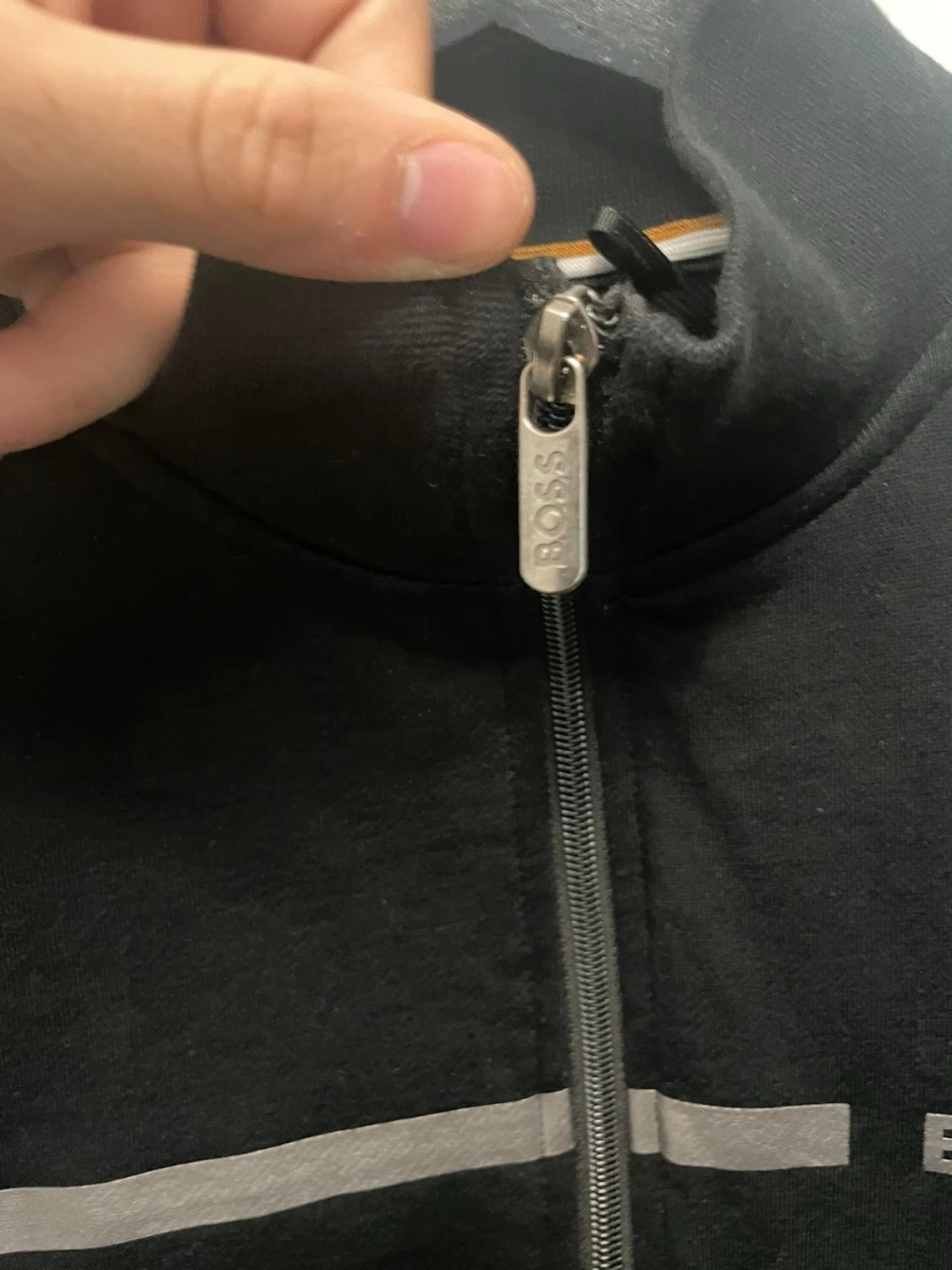 Svart zip-hoodie från Hugo boss - 3