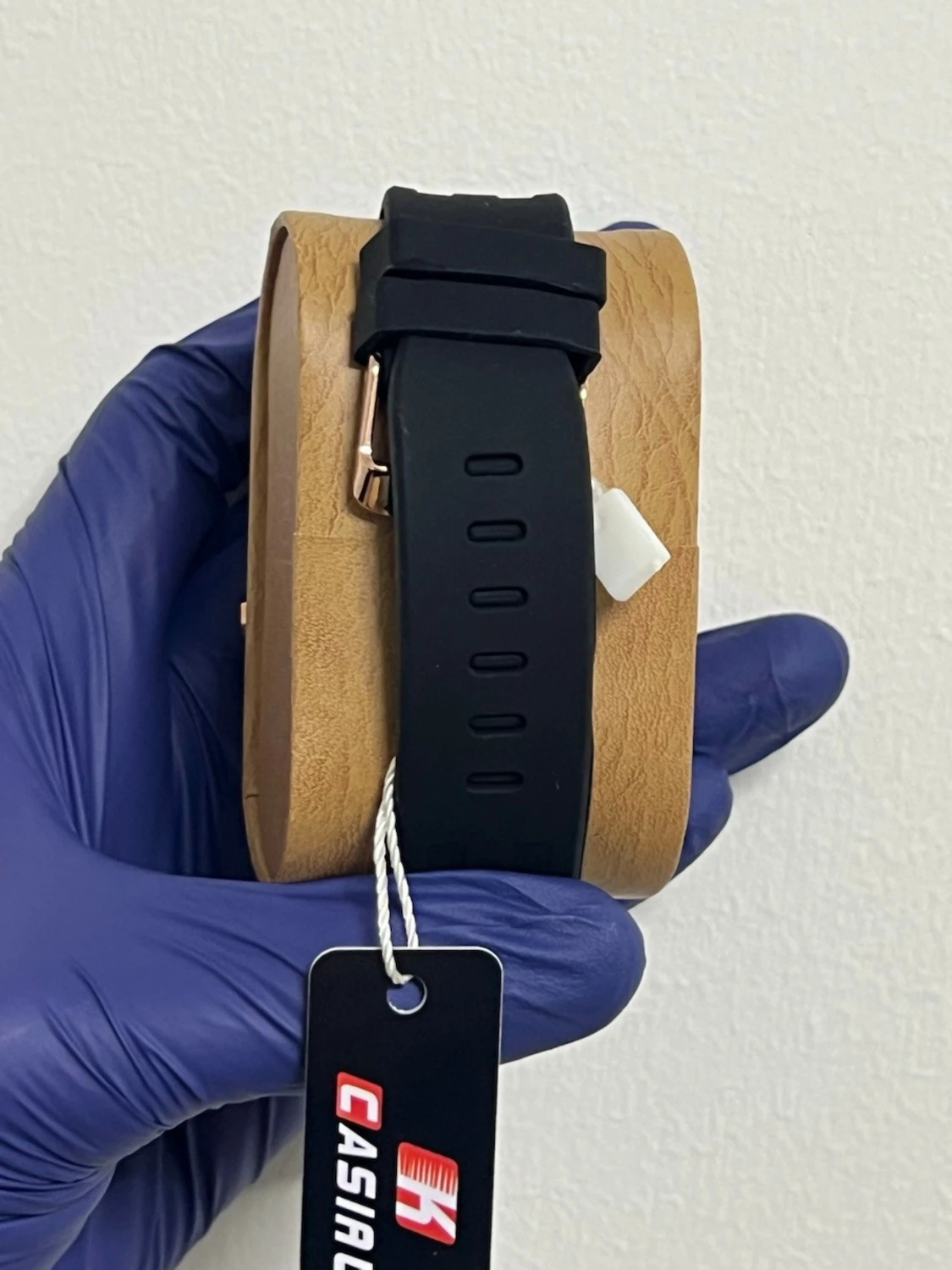 Svart och guld klocka från Casiru - 3