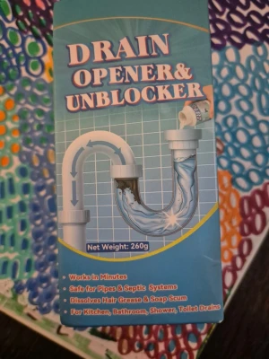 Drain Opener & Unblocker 260g × 3  - Effektiv propplösare som snabbt löser upp hår, fett och tvålrester i avlopp. Passar kök, badrum, dusch och toalett. Säker för de flesta rör och septiska system. Kommer i blå förpackning med tydliga instruktioner på engelska.