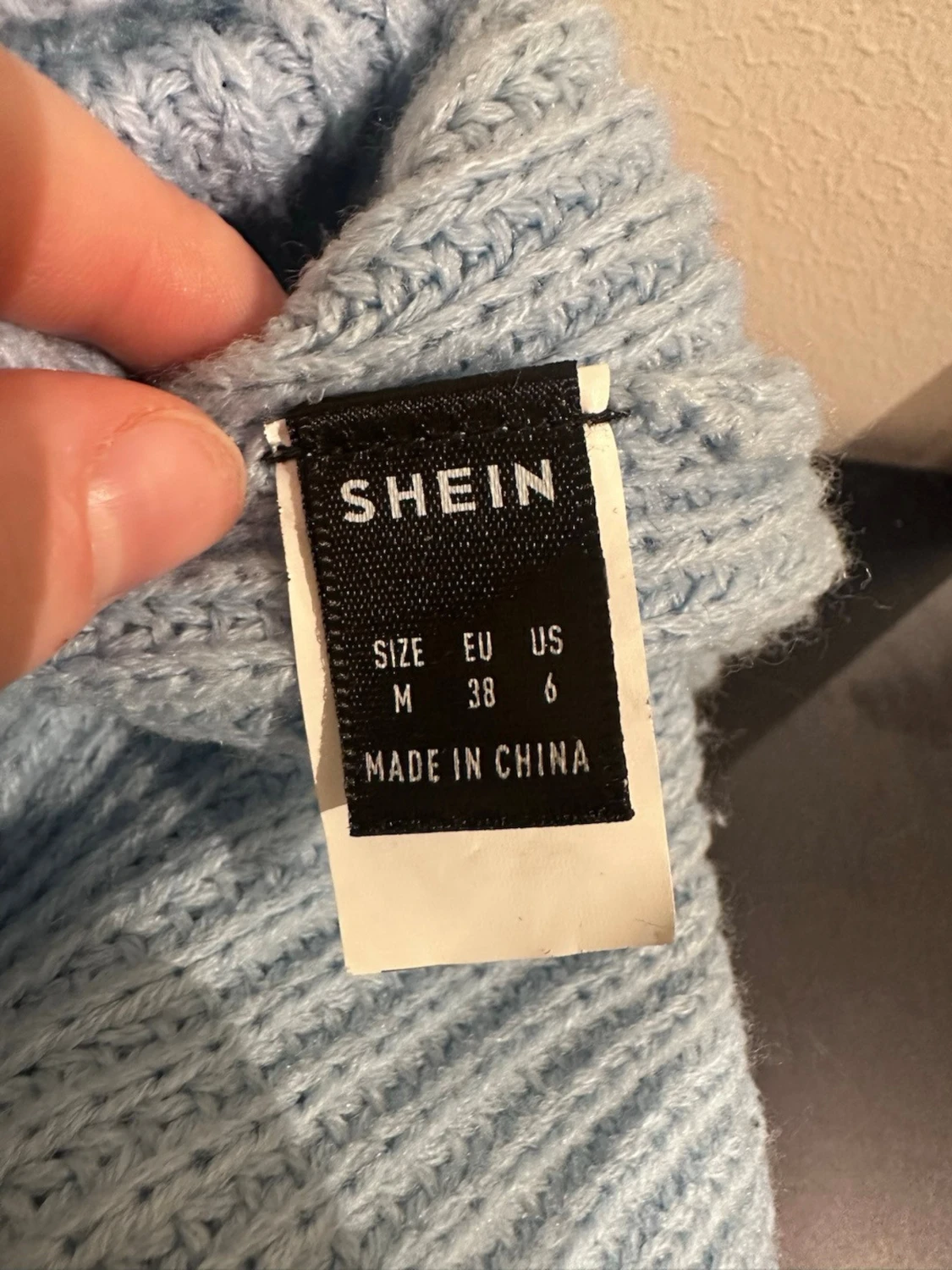 Ljusblå stickad tröja med pärlor - 5