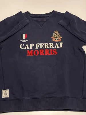 Snygg Morris tröja! - Skit snygg Morris tröja! Hör jättegärna av er vid fundering!😊⛰️