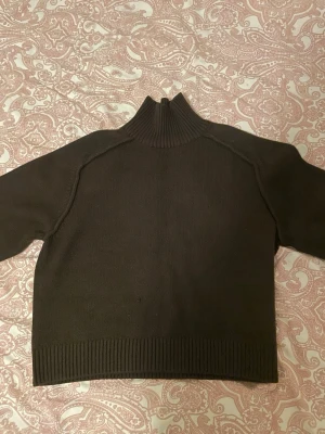 Hm polo tröja - Brun polo tröja från hm