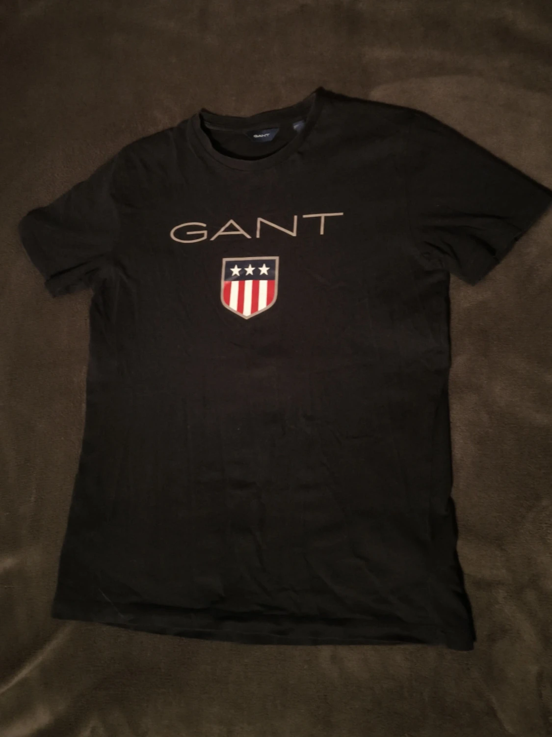 Svart GANT t-shirt med logga