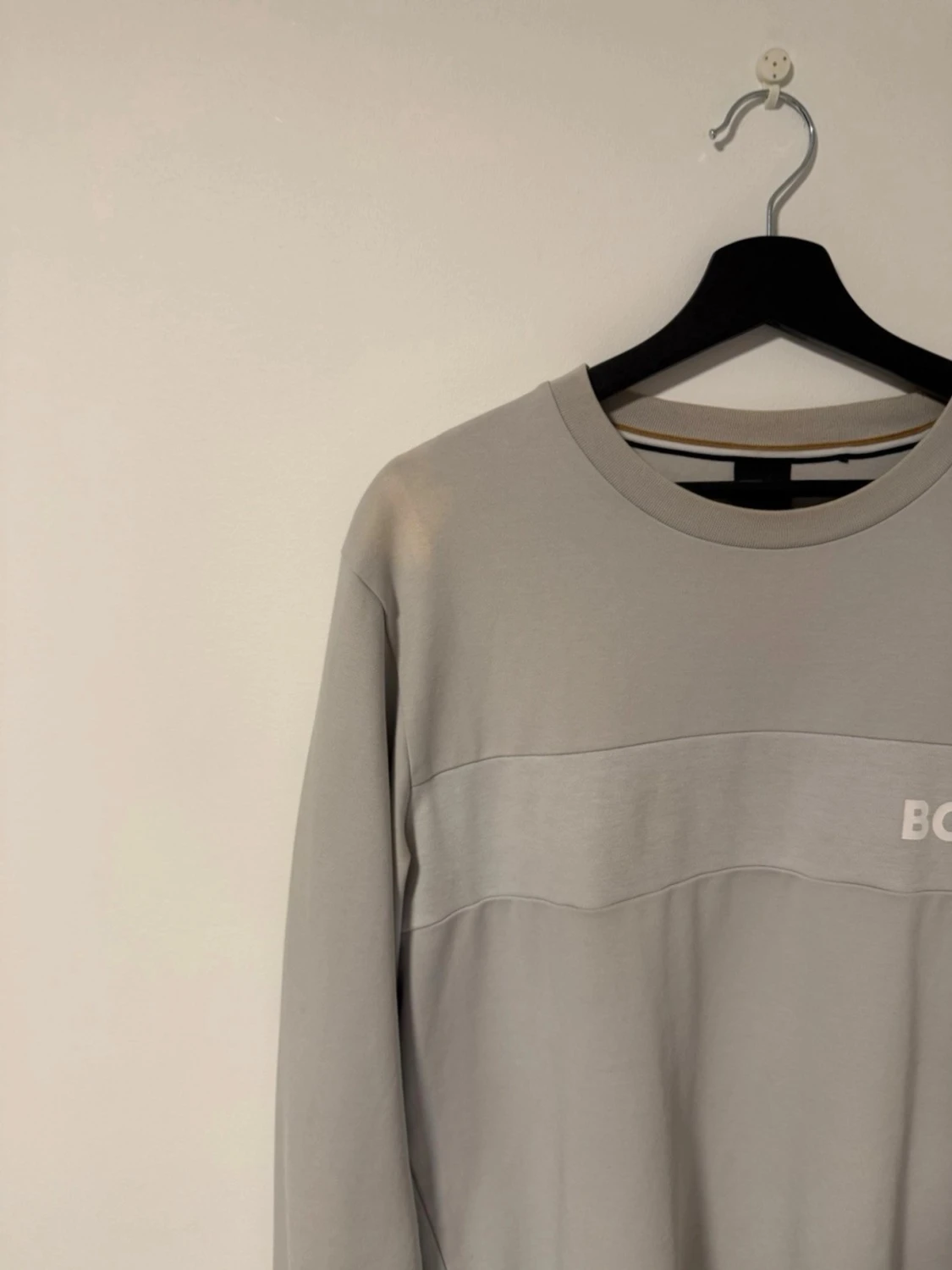 Ljusgrå tröja från BOSS - 2