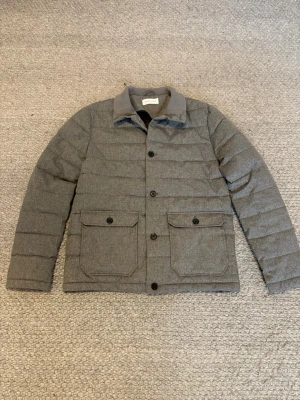 Pier one jacka - Snygg jacka från pier one i storlek M. Helt ny i skicket. 