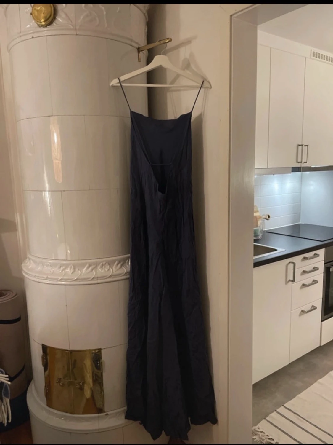 Mörkblå klänning - 4