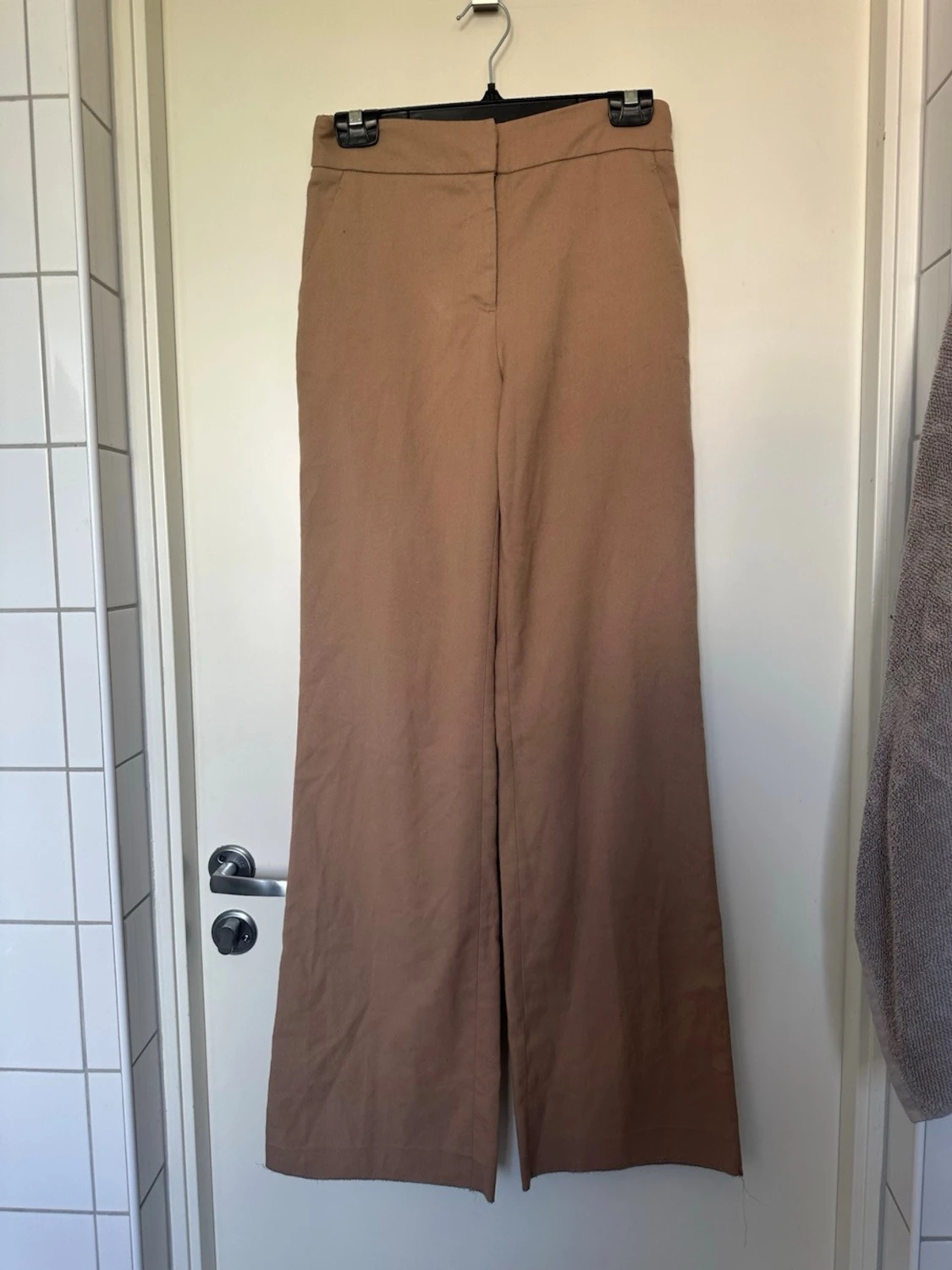 Beiga vida byxor från H&M 34
