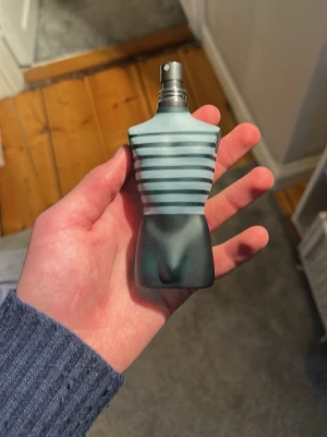 Jean Paul Gaultier Le Male parfym - 75 ml flaska. Ca halva kvar. 