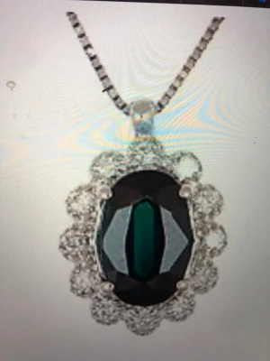 Halsband med diamanter, 18 k vitguld - Säljer denna fina halsband 18 g vitguld. Väger u 1,5 g och är riktiga diamanter 0.30 och en större safir ct 1,0. Prefekt present för födelsedagen, skolavslutningen osv. 