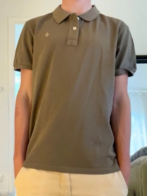 Morris piké - Från Morris piké i schysst grön färg | 100% bomull | Passar med allt | I bra skick | Storlek S | Allt tvättas innna det skickas | Skriv om minsta funderingar 