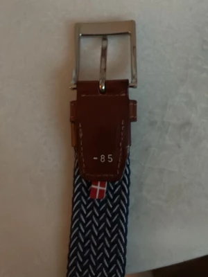 Bälte - Säljer pga ingen använing för de.