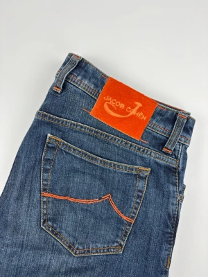 Jacob Cohën 620.C jeans - | Säljer ett par Jacob Cohën 622 jeans i riktigt bra använt skick | Storlek: 34 | Hör av dig vid frågor eller funderingar