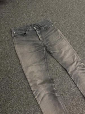 Apc jeans - Ett par shyssta  apc jeans som är i topp skick. Fråga vid funderingar😊