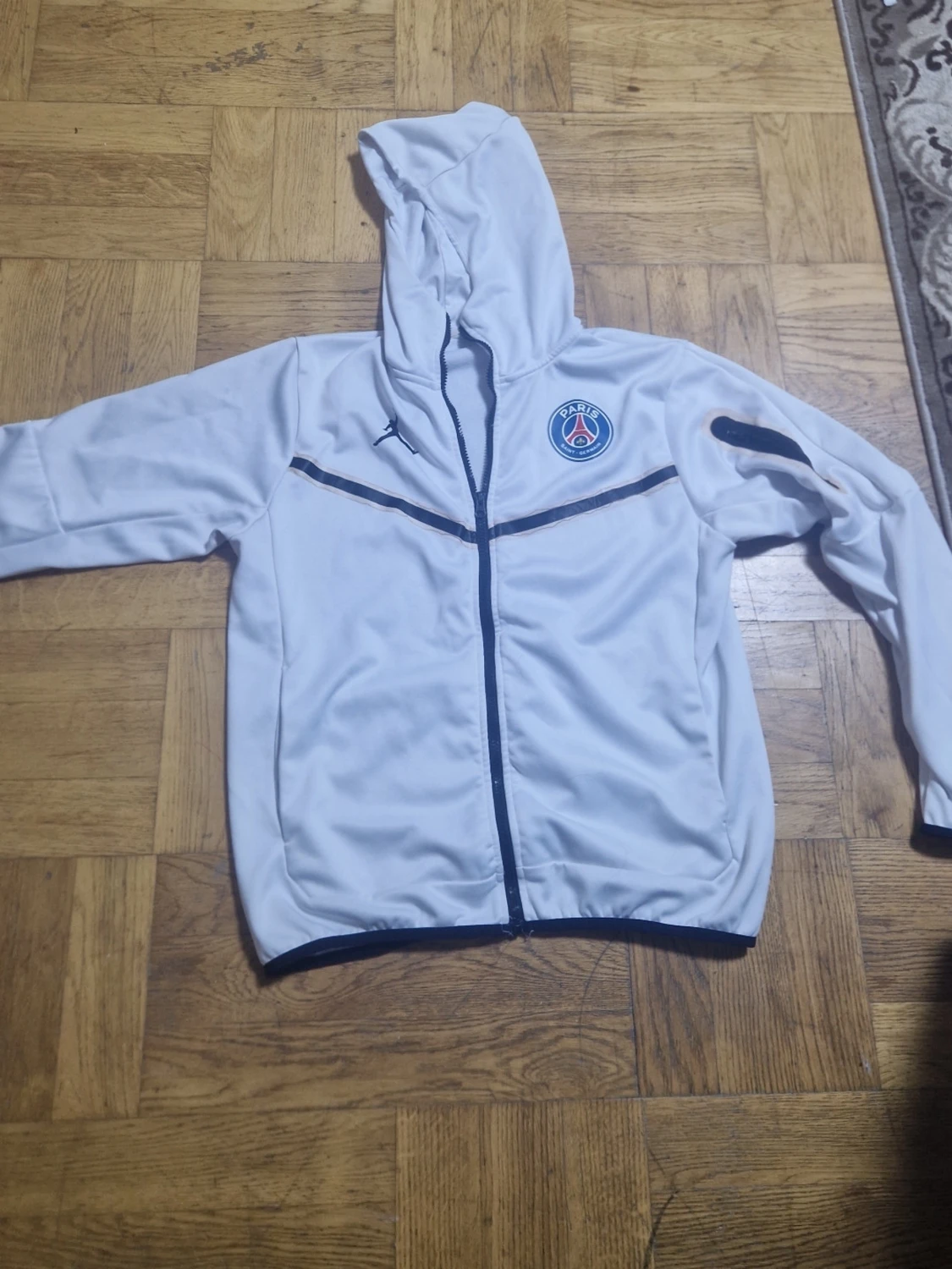 Nike tech 