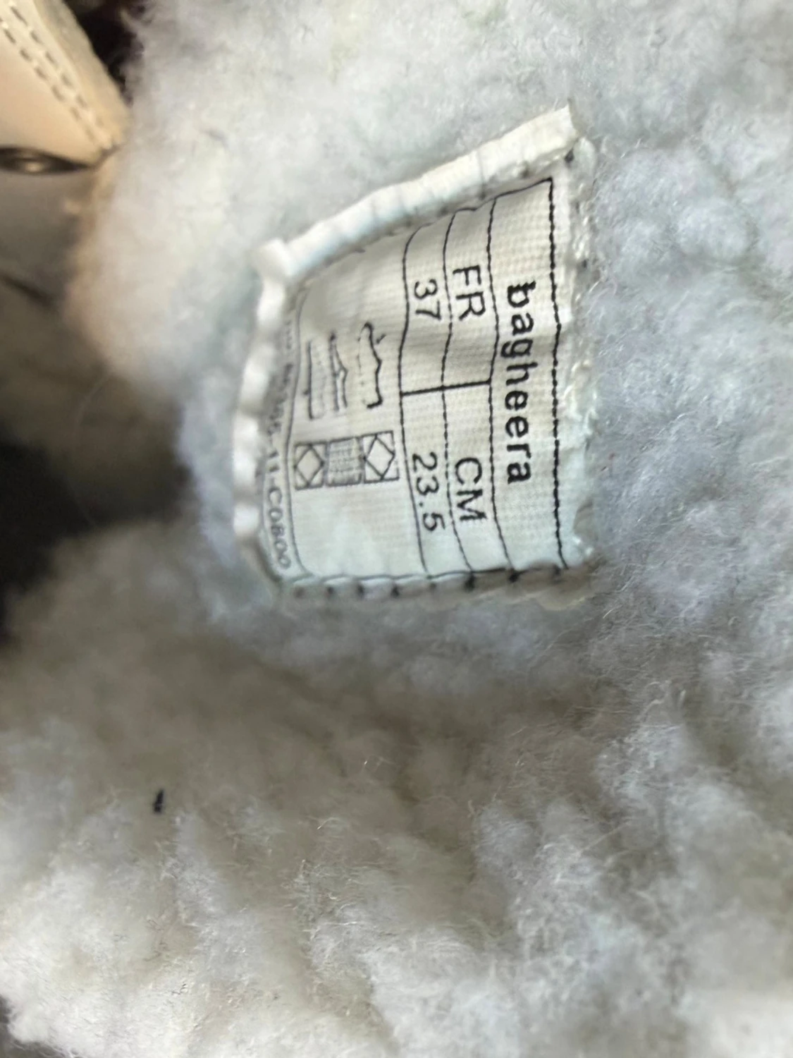 Vita fodrade kängor från Bagheera - 3