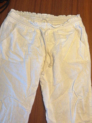 roxy linne byxor ✨ - roxy linne byxor i jättebra skick! strl S 