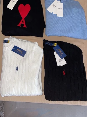 Ami/ Ralph  lauren   - Har alla dessa plagg, finns i storlekarna S och M. 600kr per plagg. Pris kan även diskuteras. Finns i nyskick!!! 😀 