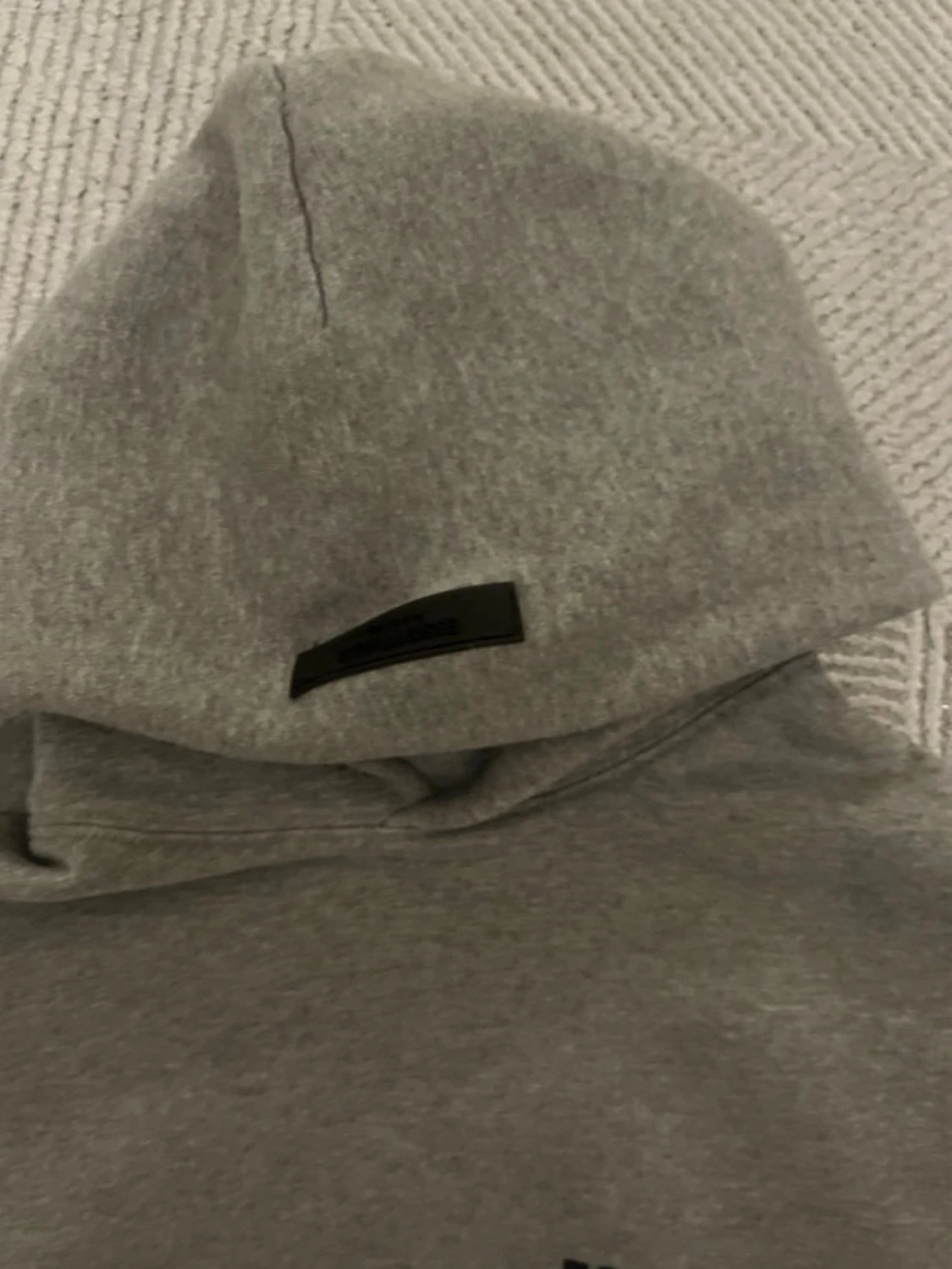 Grå Essentials hoodie med huva - 1
