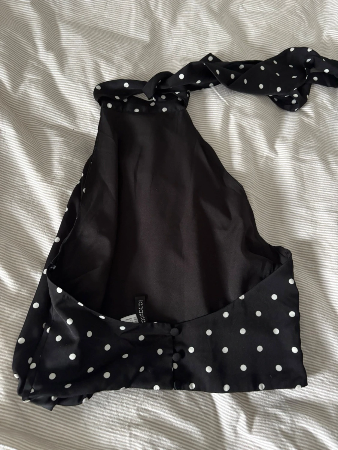 Prickig svart halterneck topp - 1