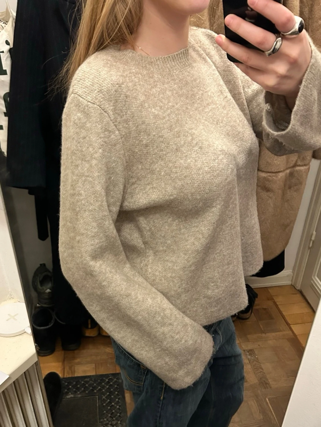 Beige stickad tröja  - 1