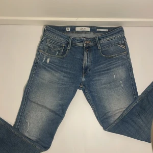 Replay anbass jeans - Märke: Replay  | Skick:  10/10 | Modell: Anbass  |  Storlek: W31 L30 | inga defekter 