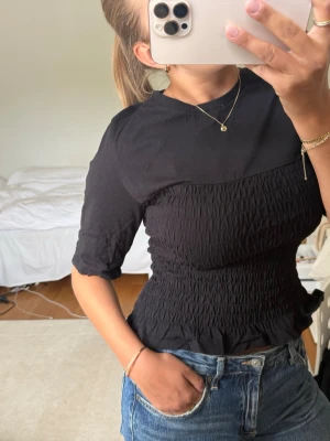 Peplum topp  - Så fin