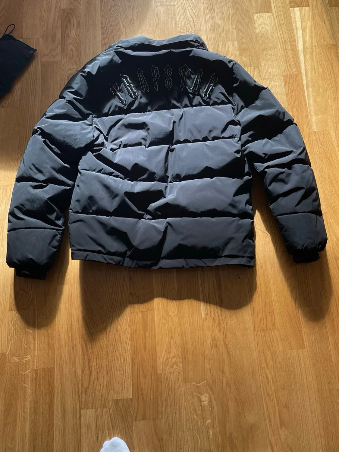 Svart trapstar pufferjacka  - 3