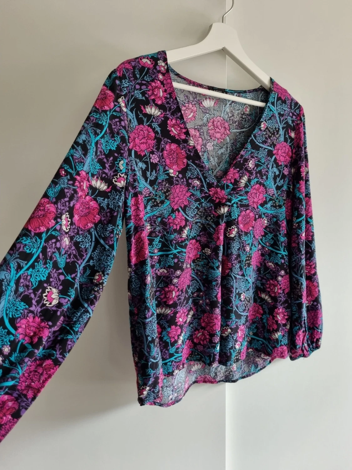 Blommig långärmad blus Medicine S - 1