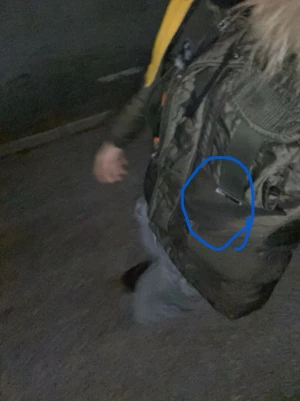 Parajumper jacka - Hej säljer min parajumperjacka som e skit fett kom med bud pris ej hugget i sten.