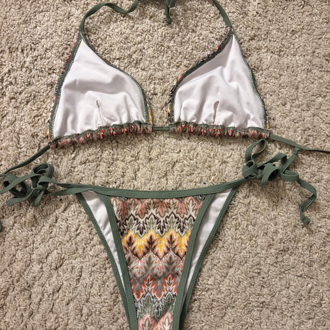 Bikini  - 2