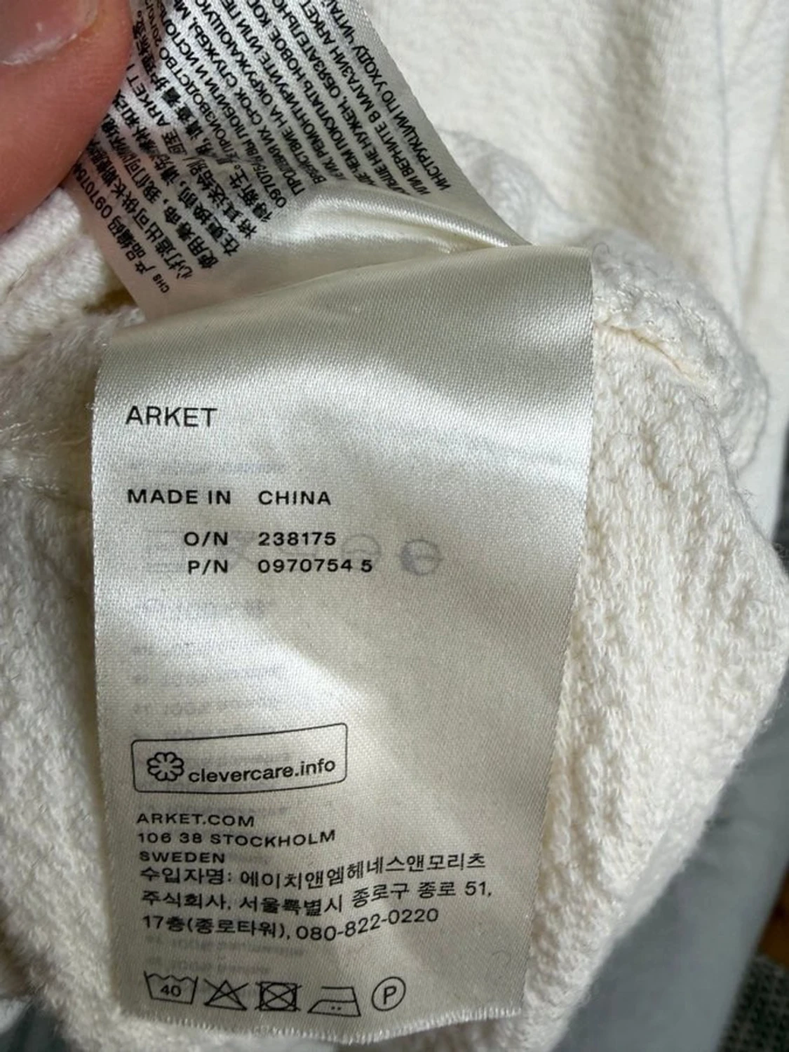 Arket Tröja Strl: M - 1