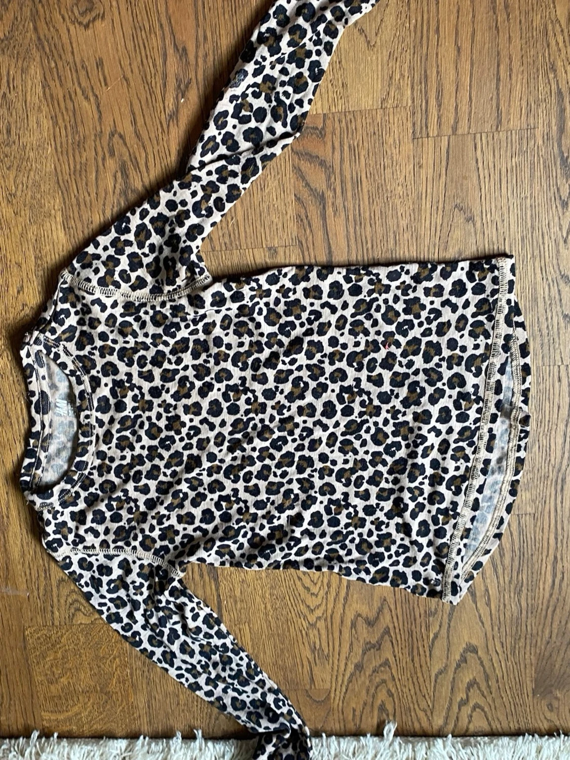 Leopardmönstrad långärmad topp